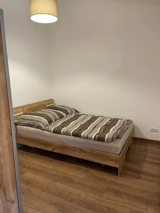 Apartment In Zentraler Lage Mit Privatparkplatz Grafenwohr Německo